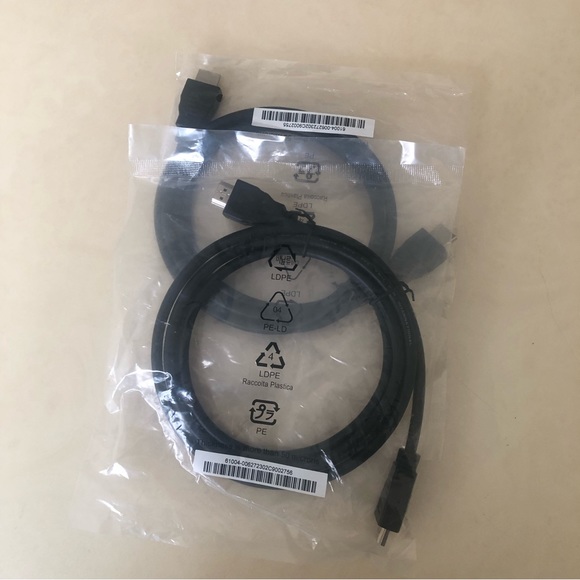 6ft HDMI Cable set of (2) - Picture 2 of 8